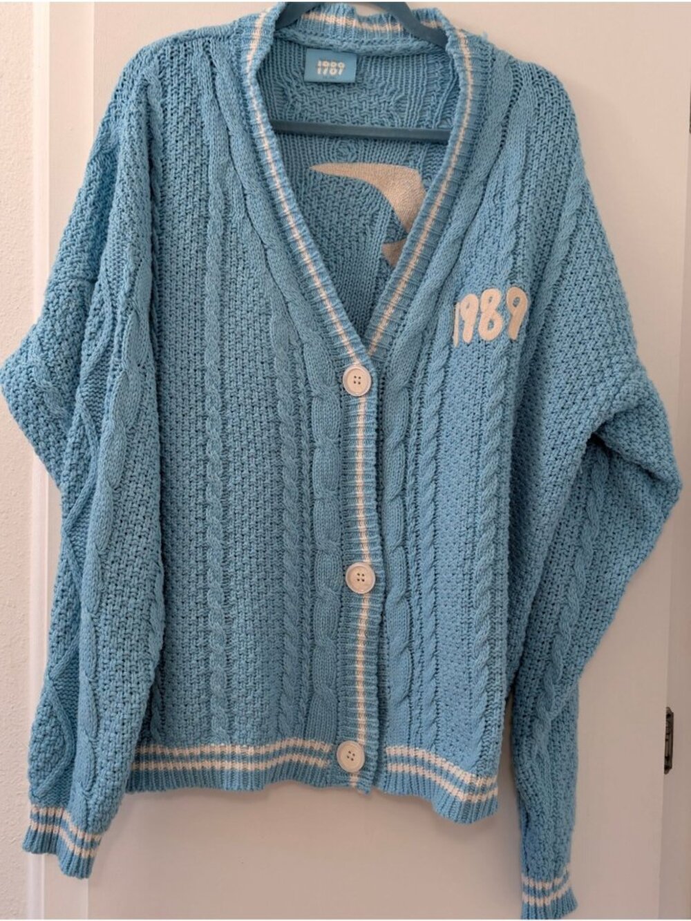 Taylor Swift 1989 Taylors Version Blue Knit Cardigan 3XL/4XL With Bird Appliqué